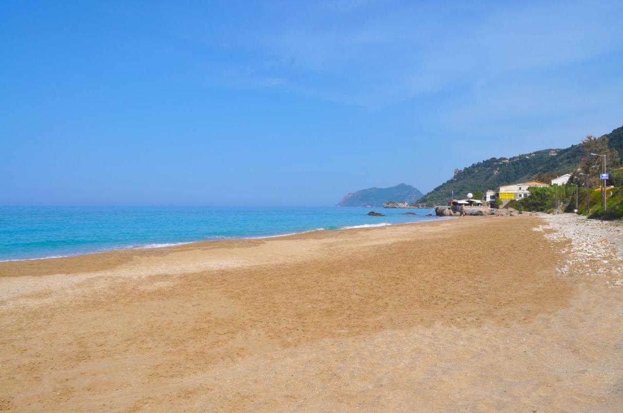 Natalia Apartment B With Panoramic Sea Views Of Agios Gordios Bay Экстерьер фото